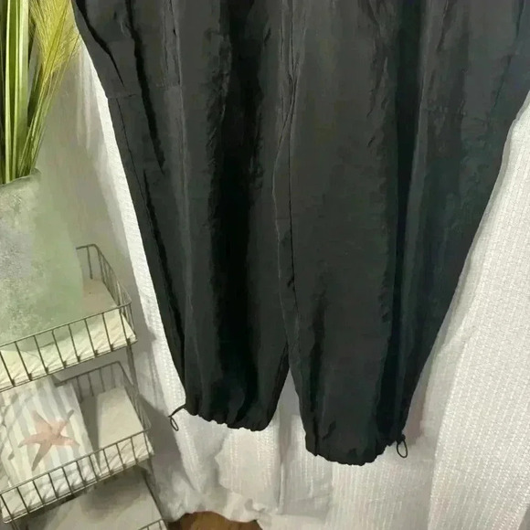 NWT Joie Womens Large Black Cargo Jogger Utility Tech Gorpcore Grunge Pants - Picture 3 of 14